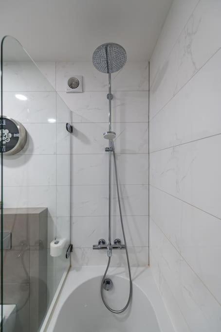 Bright Kaunas Apartment With Castle View Εξωτερικό φωτογραφία