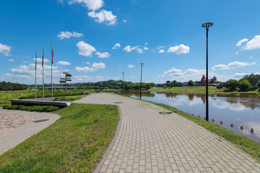 Bright Kaunas Apartment With Castle View Εξωτερικό φωτογραφία